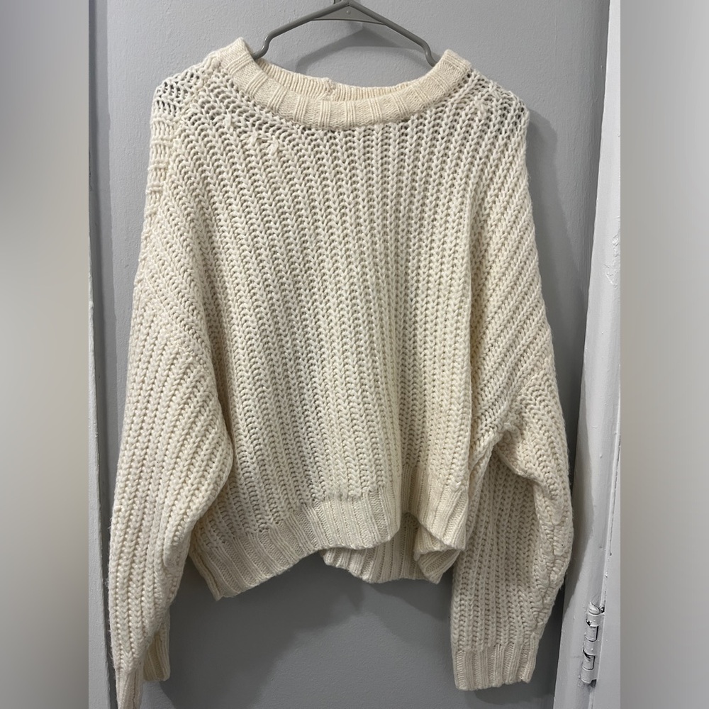 American Eagle knitted cream sweater